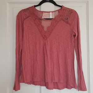 Xhiliration Lace Blouse